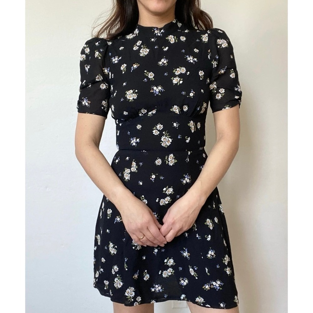 REFORMATION Maylin Black‎ Floral Daisy Daisies Dress Mock Neck Mini Size 6